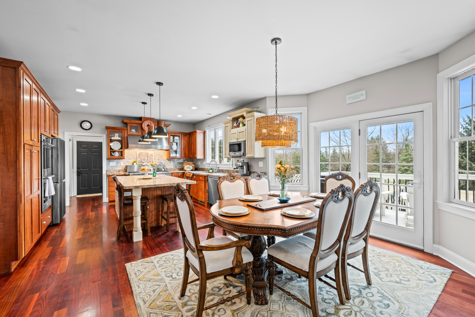 14401 Trinity Court, Woodstock, IL 60098