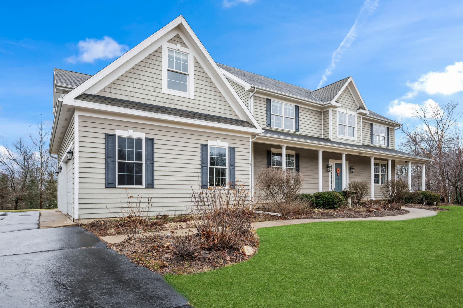 14401 Trinity Court, Woodstock, IL 60098