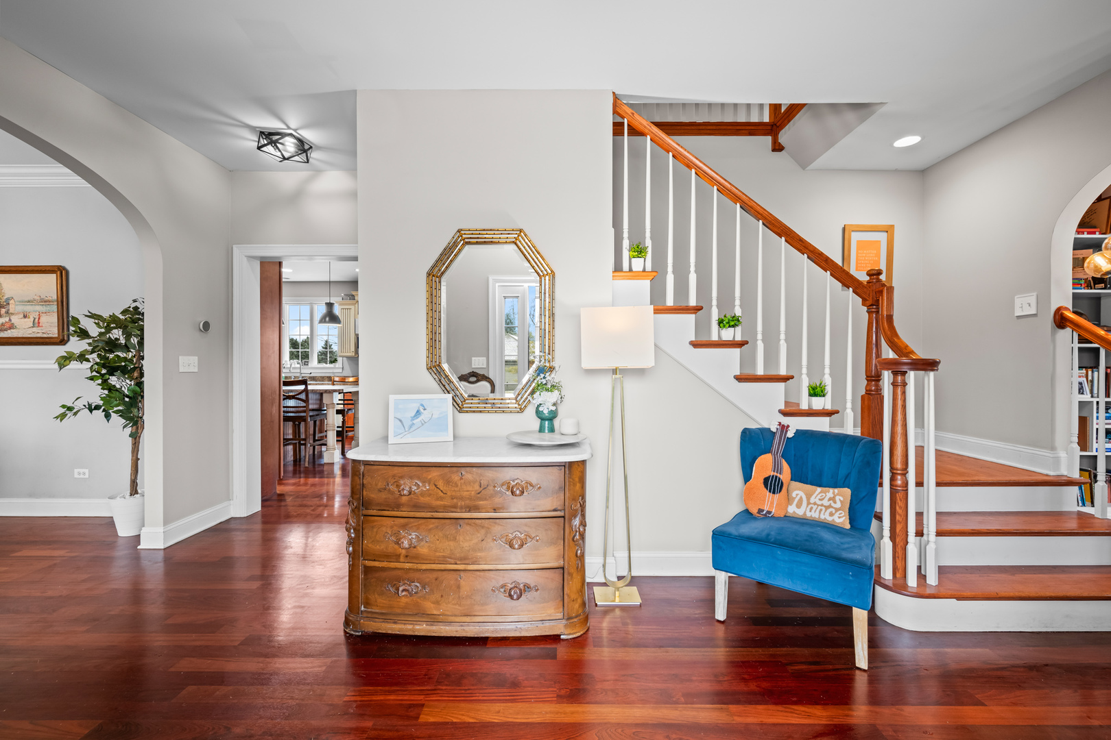 14401 Trinity Court, Woodstock, IL 60098