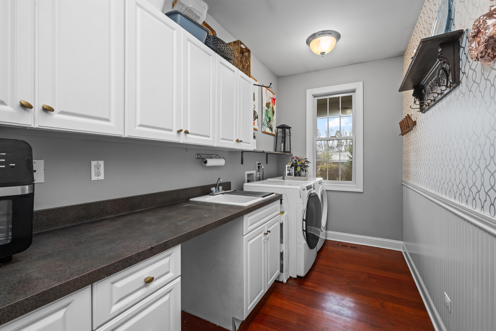 14401 Trinity Court, Woodstock, IL 60098