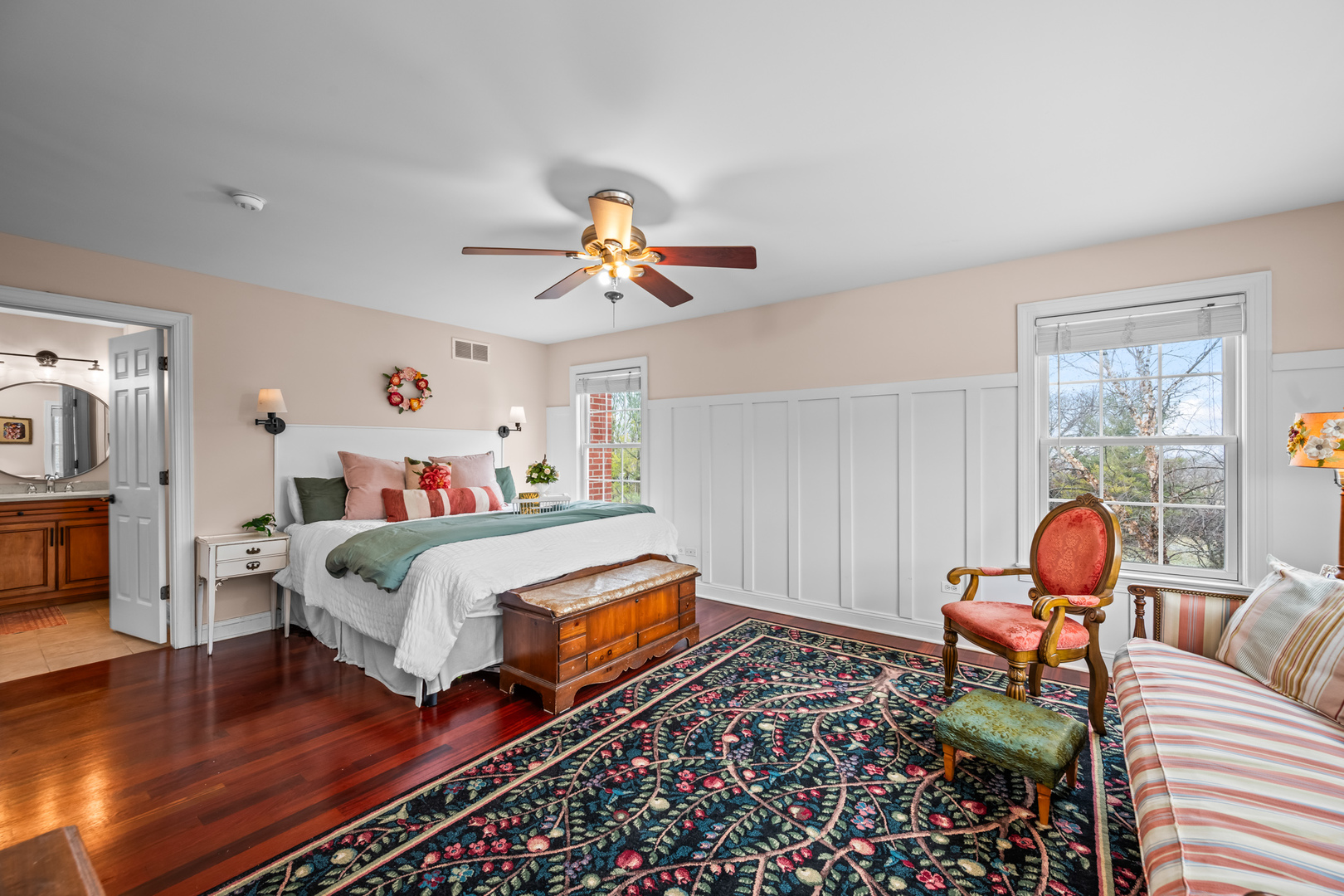 14401 Trinity Court, Woodstock, IL 60098