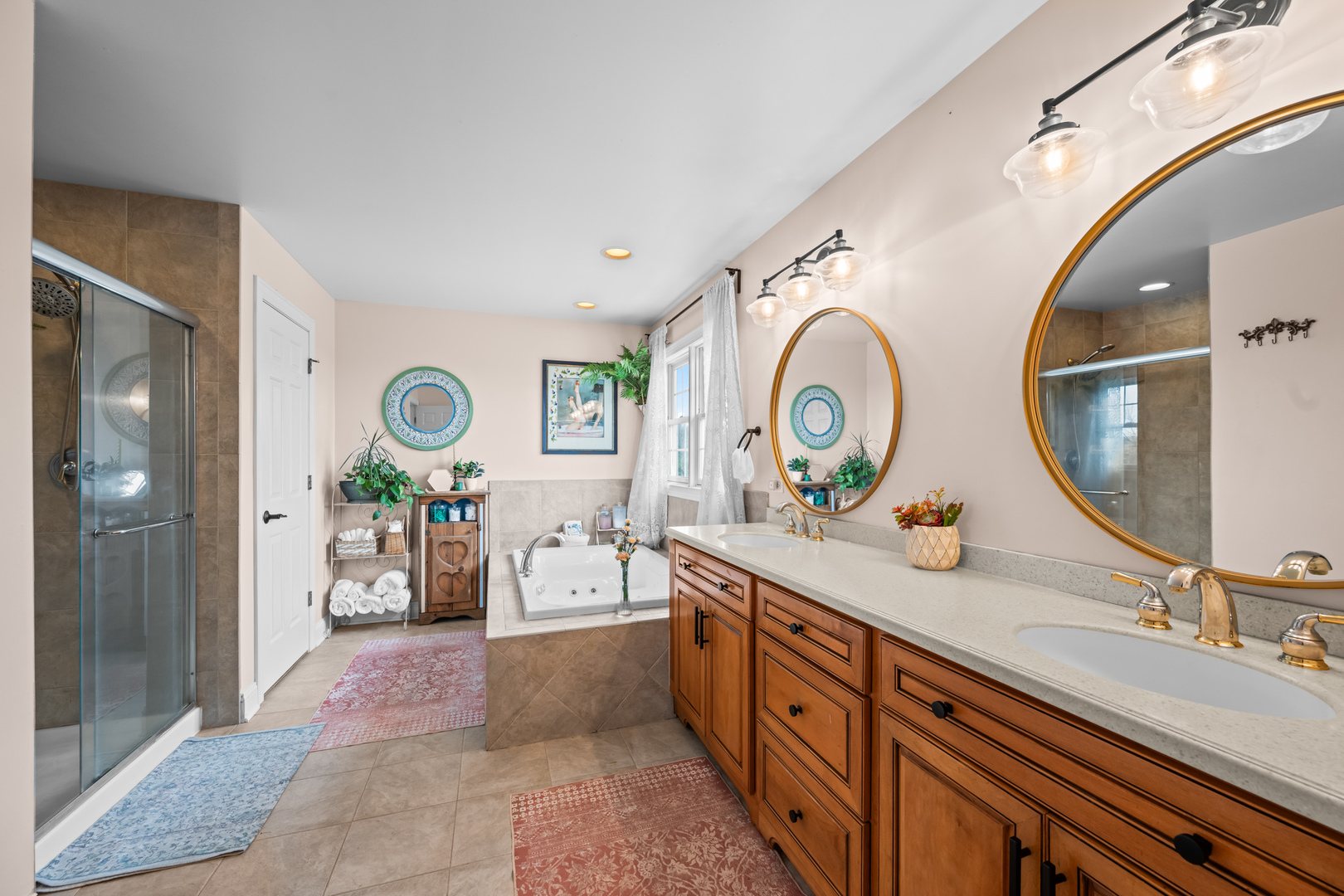 14401 Trinity Court, Woodstock, IL 60098