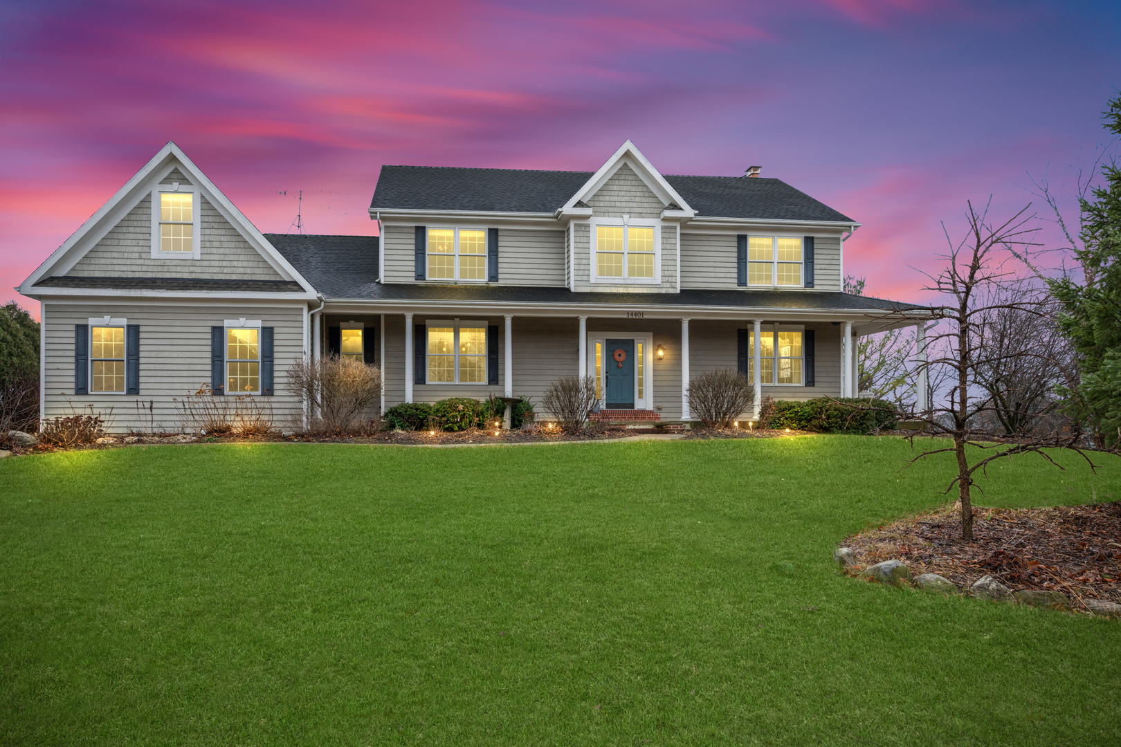 14401 Trinity Court, Woodstock, IL 60098