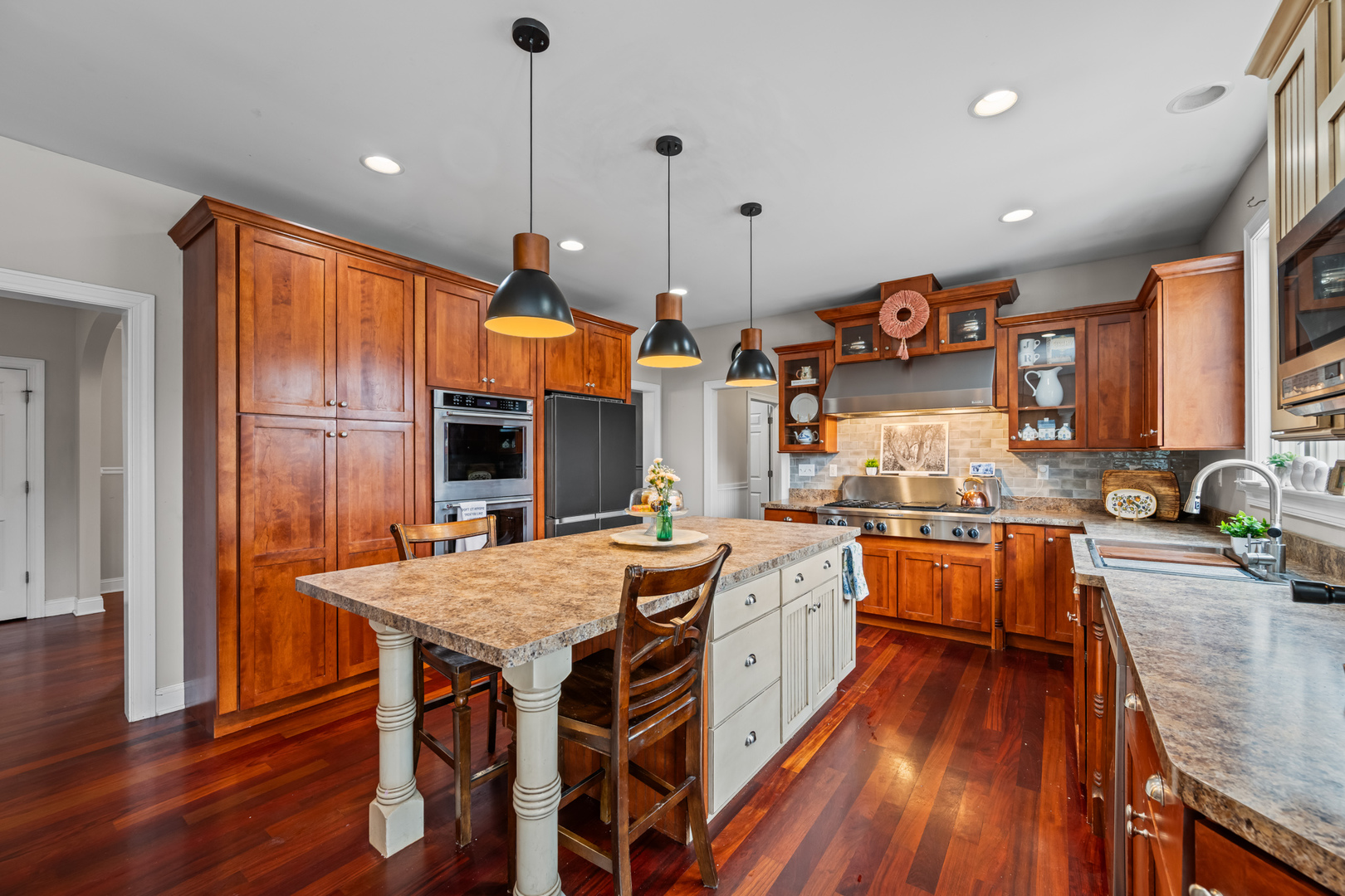 14401 Trinity Court, Woodstock, IL 60098