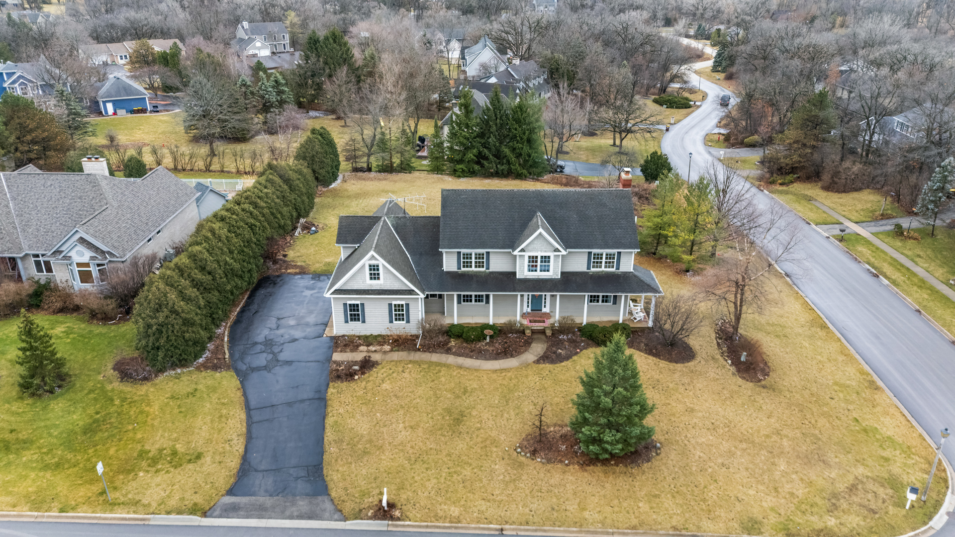 14401 Trinity Court, Woodstock, IL 60098
