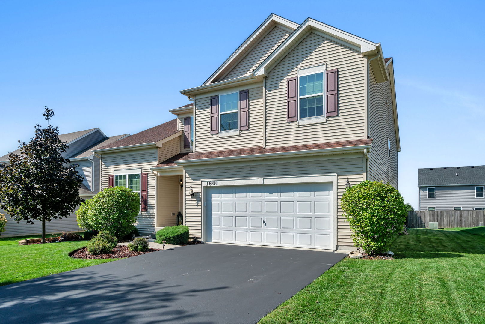 1801 Wild Rose Trail, Joliet, IL 60431