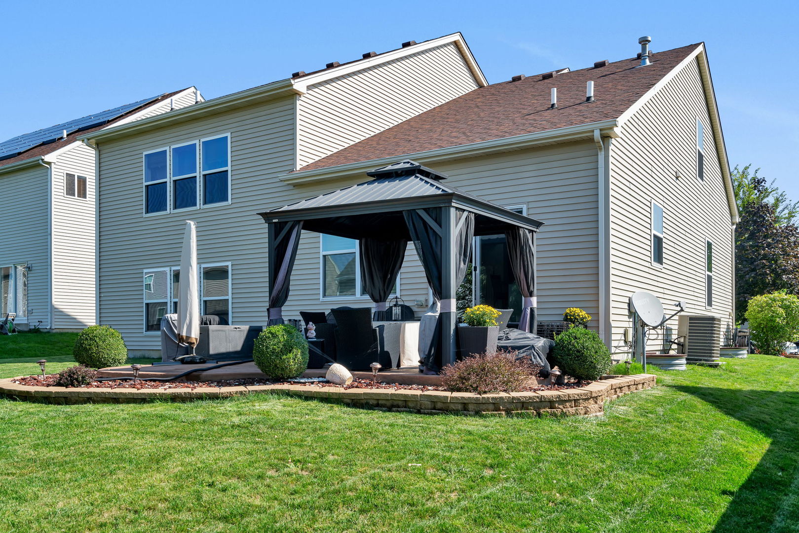 1801 Wild Rose Trail, Joliet, IL 60431