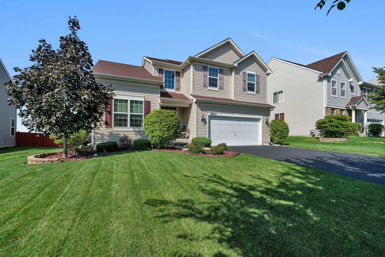 1801 Wild Rose Trail, Joliet, IL 60431