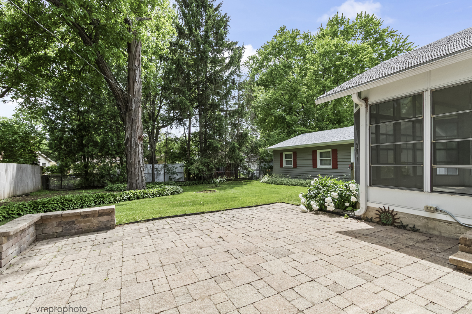 33338 N Sears Boulevard, Grayslake, IL 60030