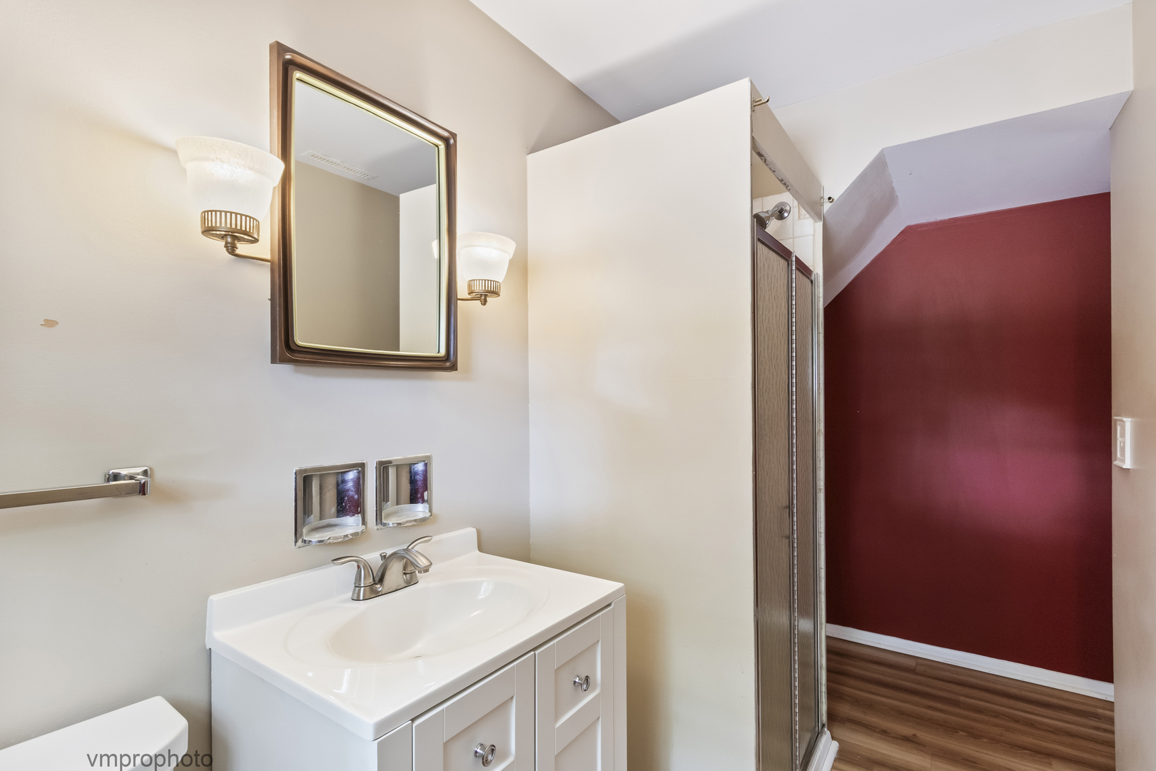 33338 N Sears Boulevard, Grayslake, IL 60030