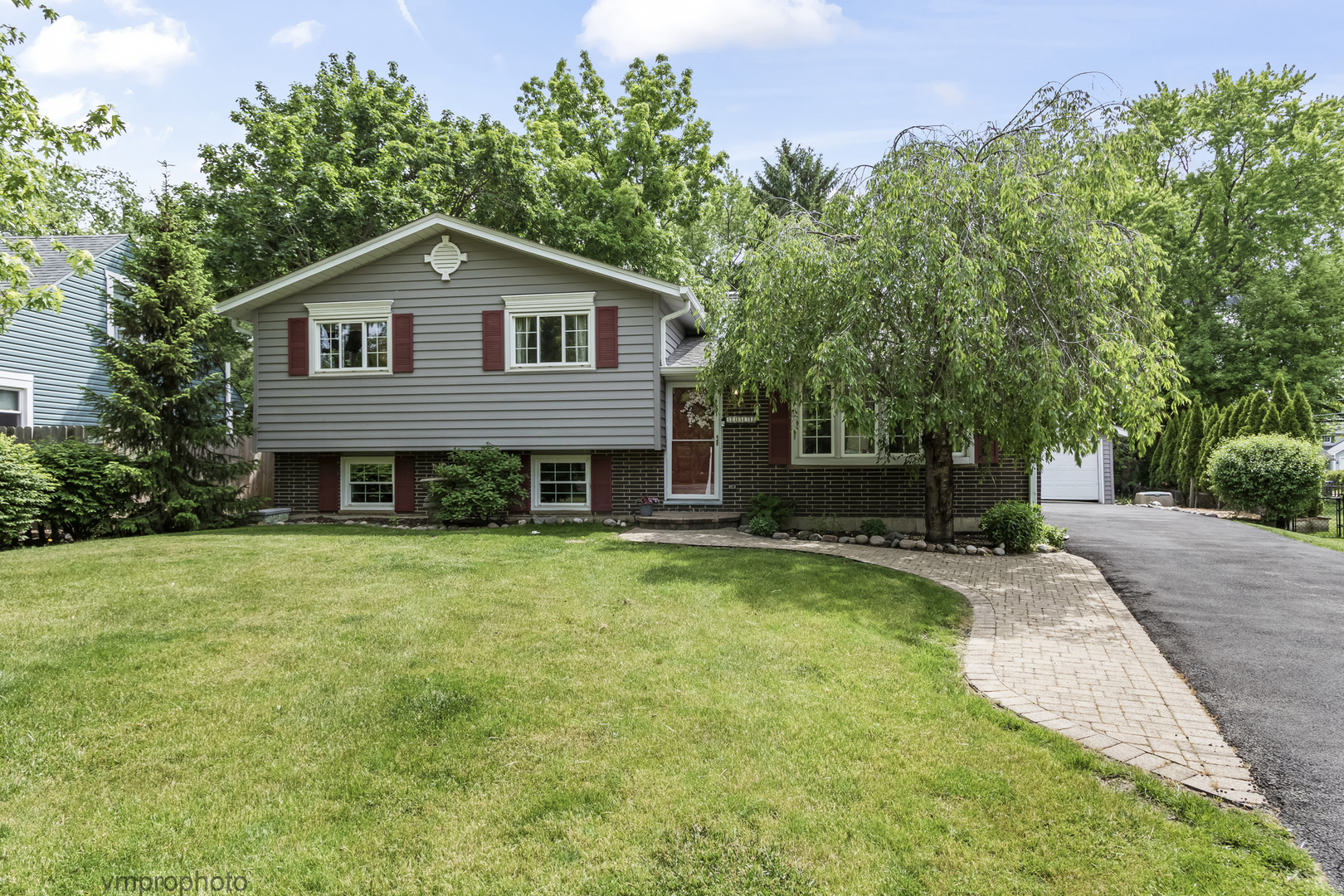 33338 N Sears Boulevard, Grayslake, IL 60030