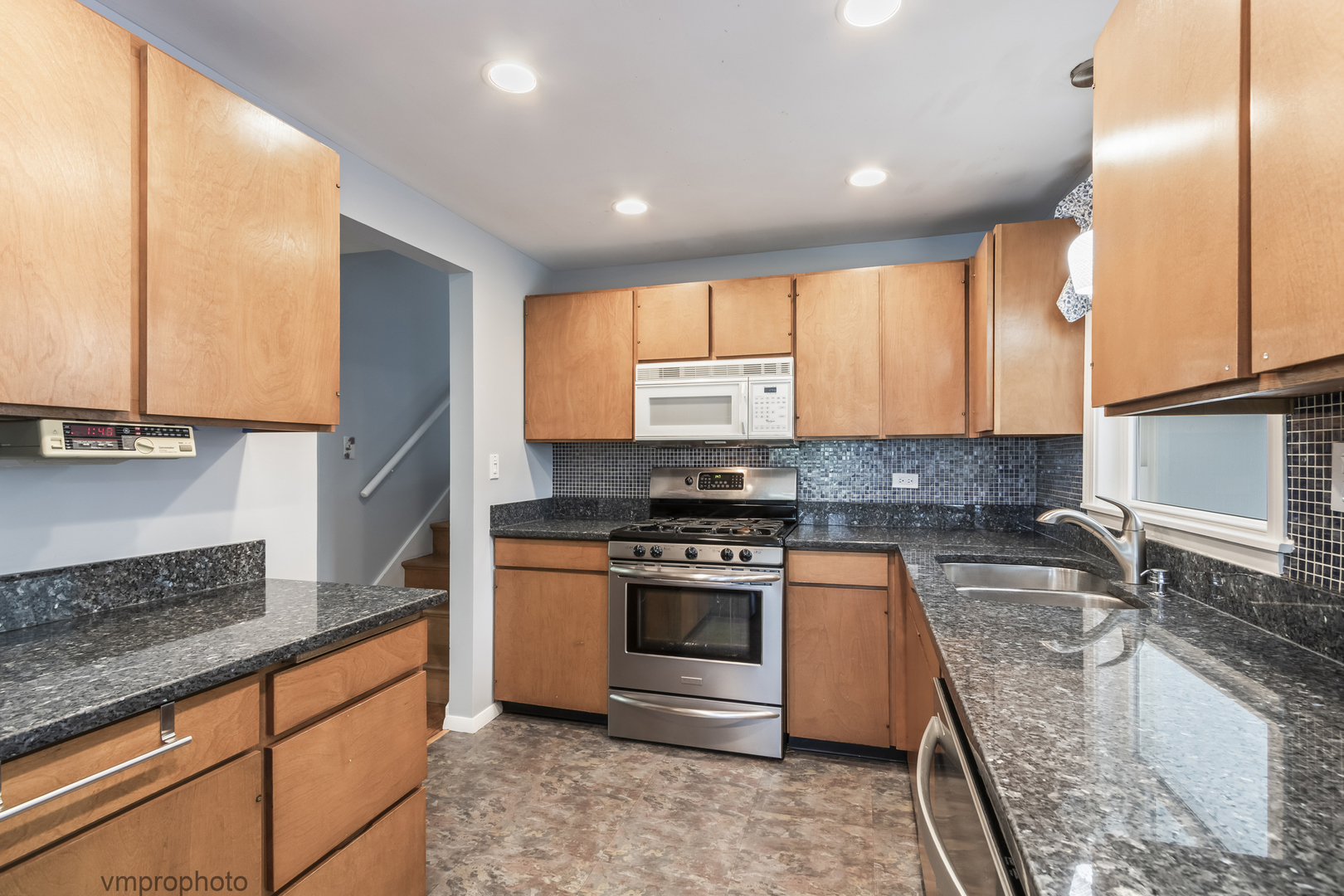 33338 N Sears Boulevard, Grayslake, IL 60030