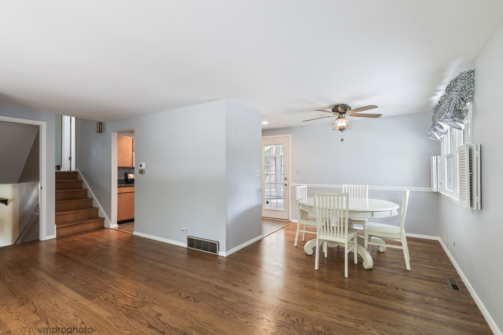 33338 N Sears Boulevard, Grayslake, IL 60030