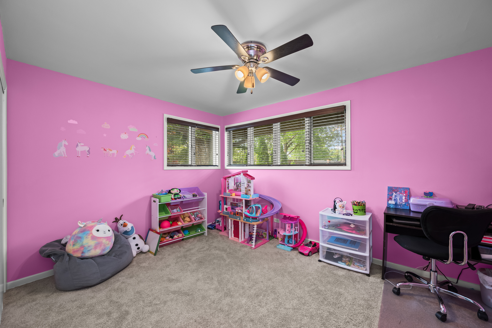 16 S Maple Lane, Prospect Heights, IL 60070