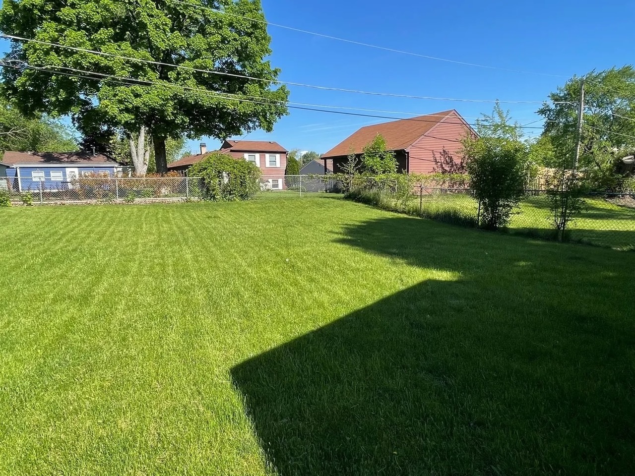 70 Walnut Court, Mundelein, IL 60060