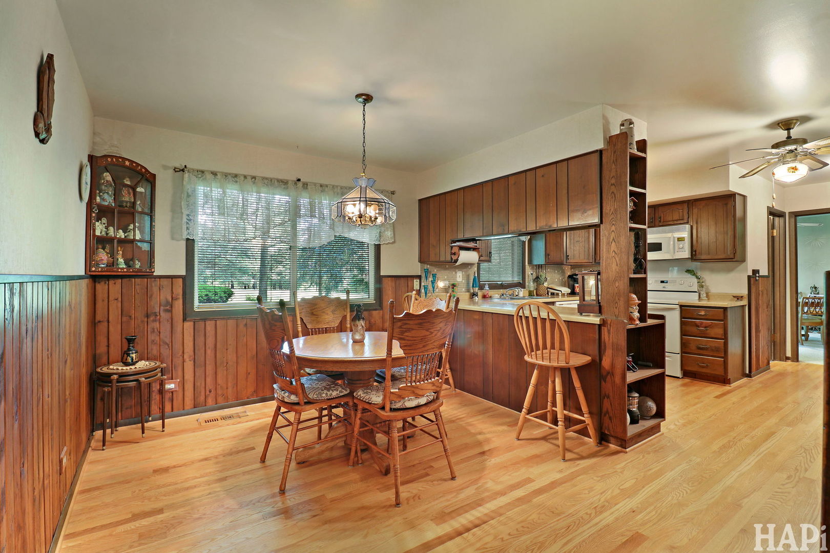 11012 Lucas Road, Woodstock, IL 60098