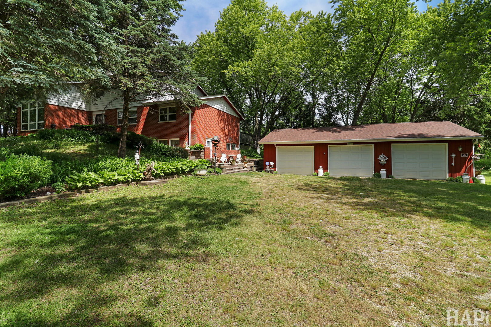 11012 Lucas Road, Woodstock, IL 60098