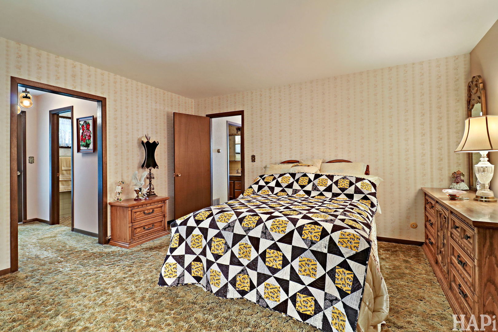 11012 Lucas Road, Woodstock, IL 60098