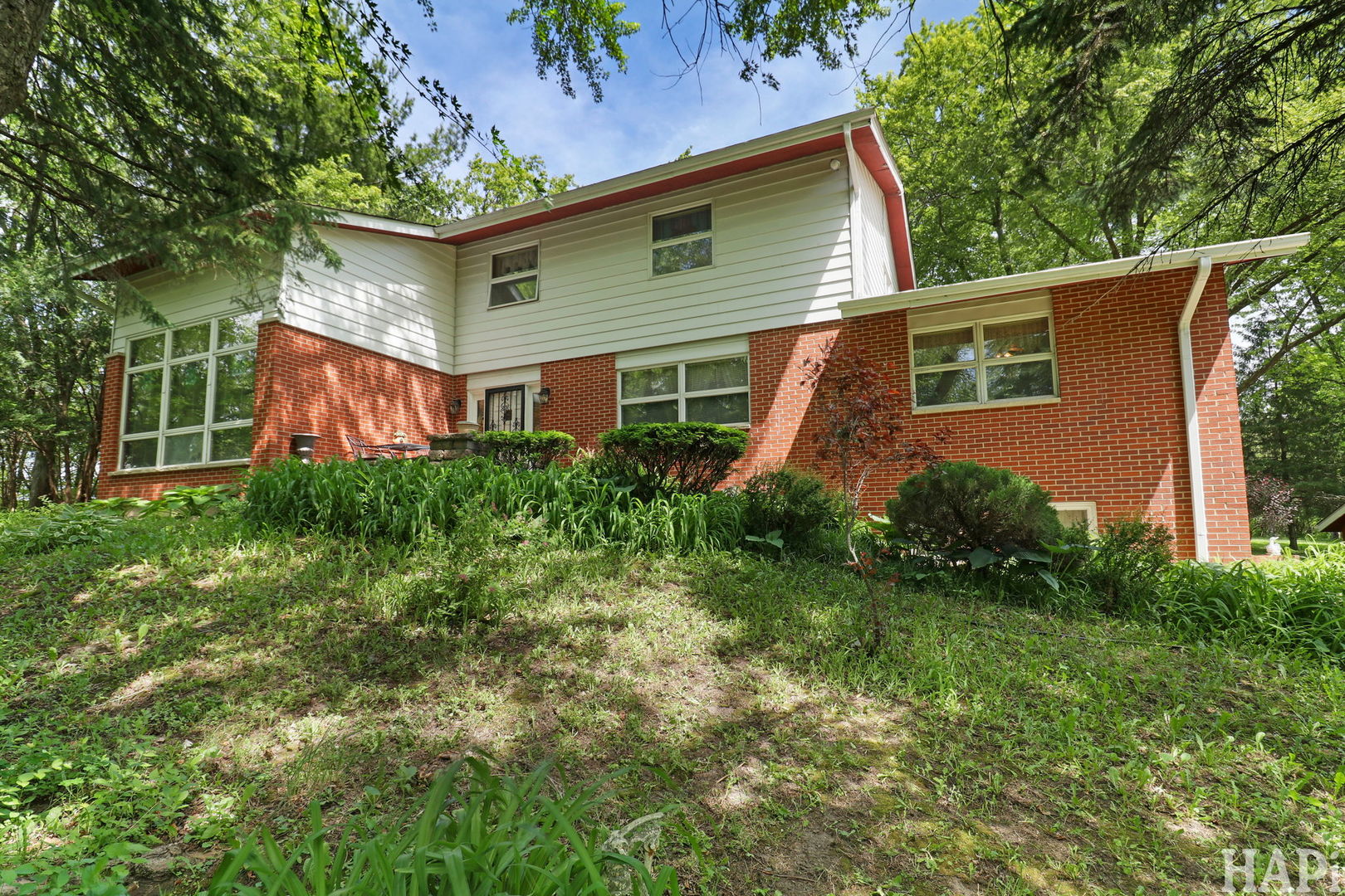 11012 Lucas Road, Woodstock, IL 60098