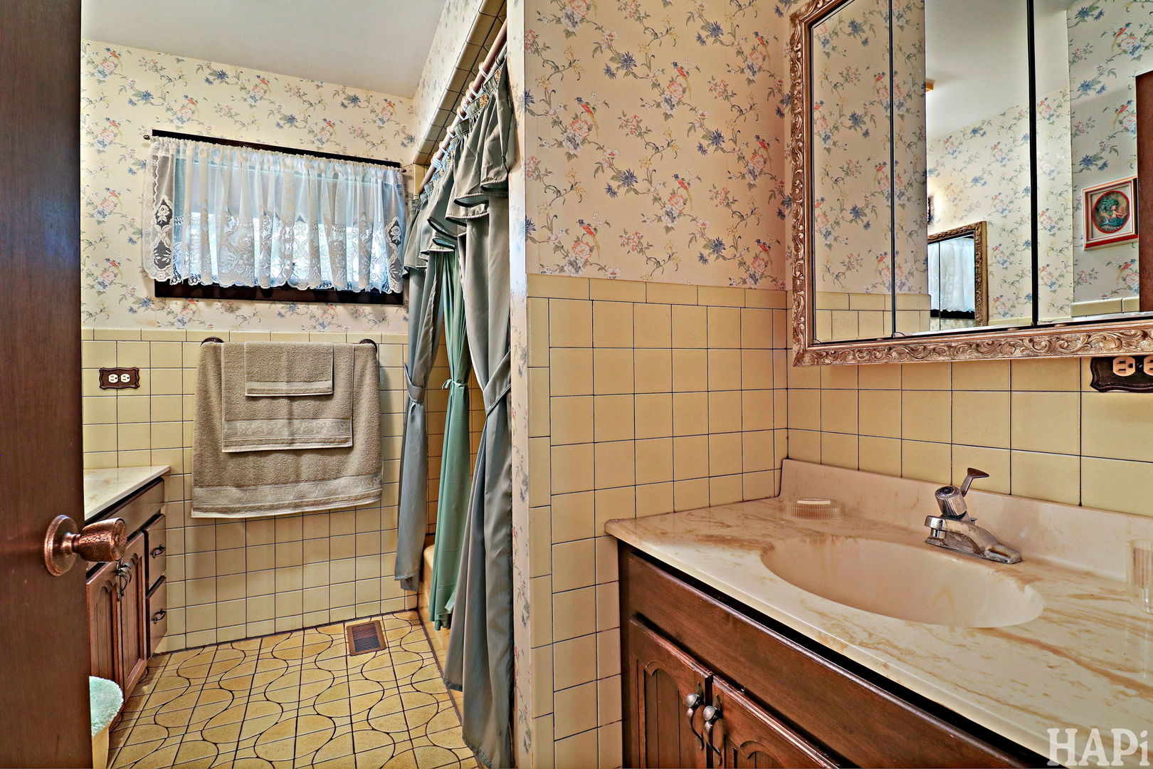 11012 Lucas Road, Woodstock, IL 60098