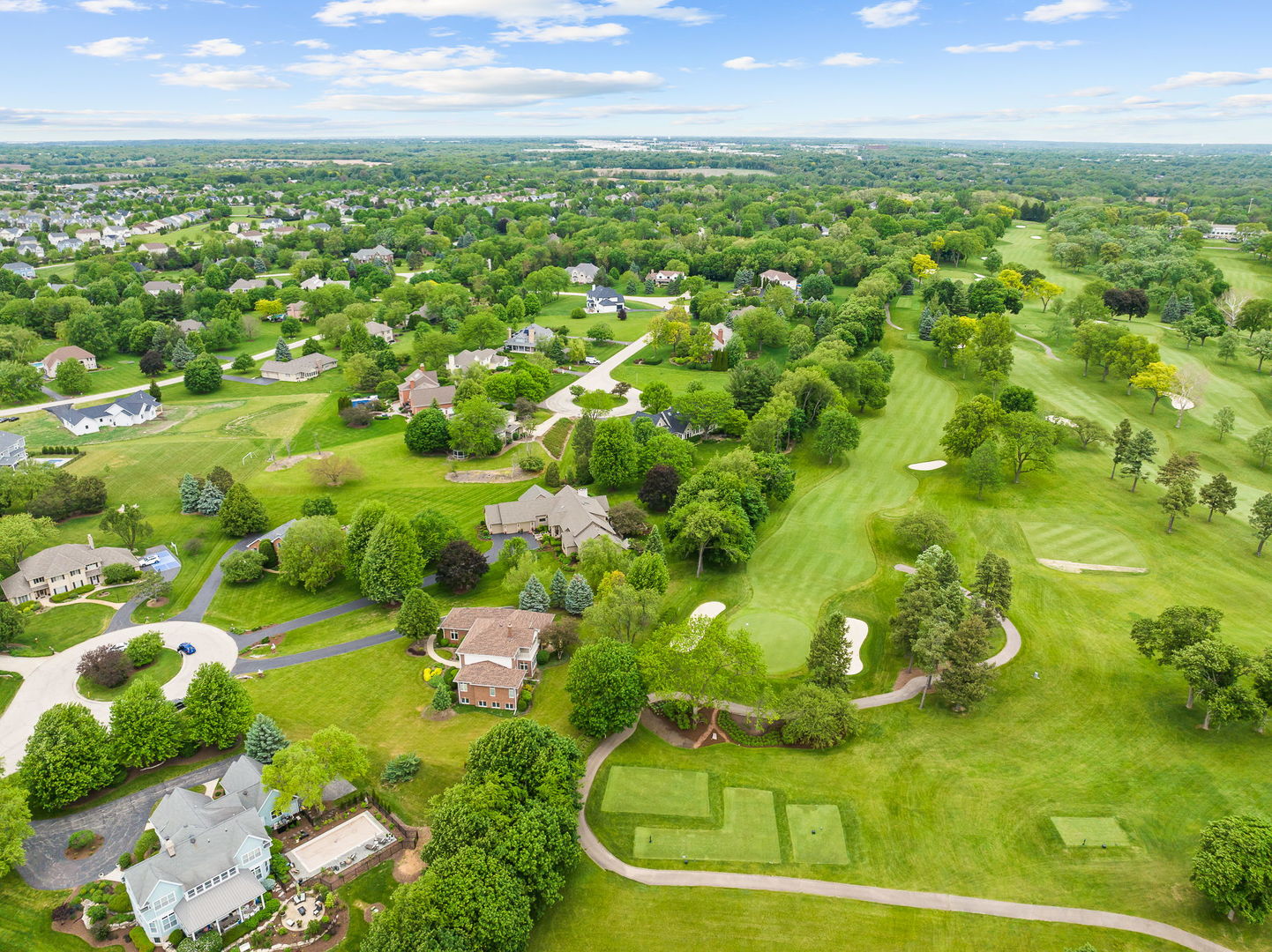 10N767 Newport Court, Elgin, IL 60124