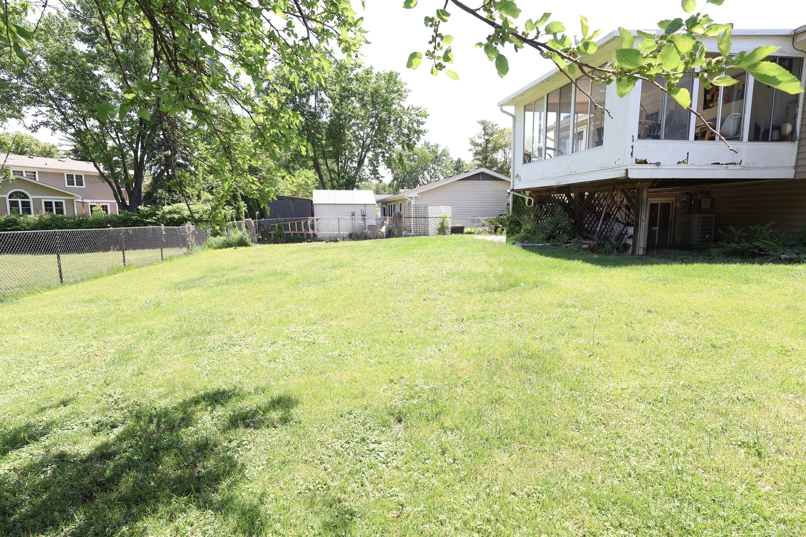 212 Lexington Drive, Bolingbrook, IL 60440
