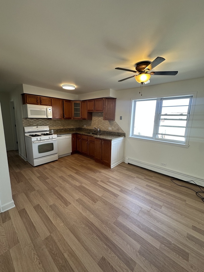 6653 W 63rd Street #2N, Chicago, IL 60638