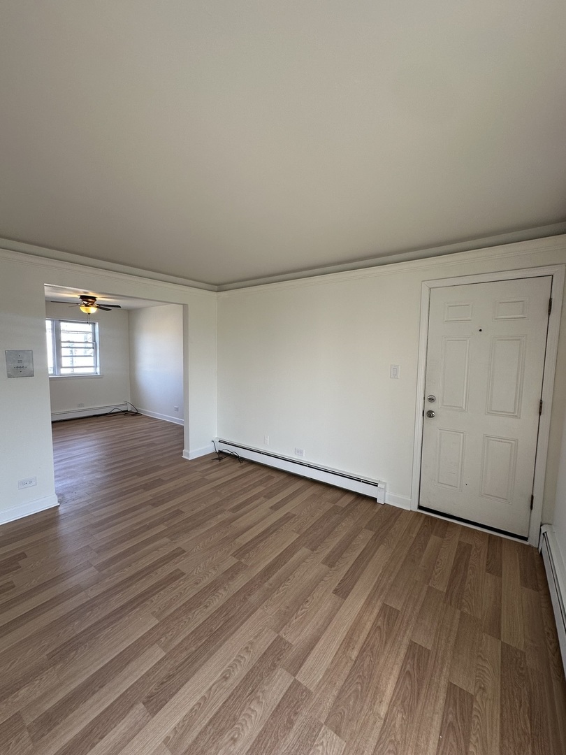 6653 W 63rd Street #2N, Chicago, IL 60638