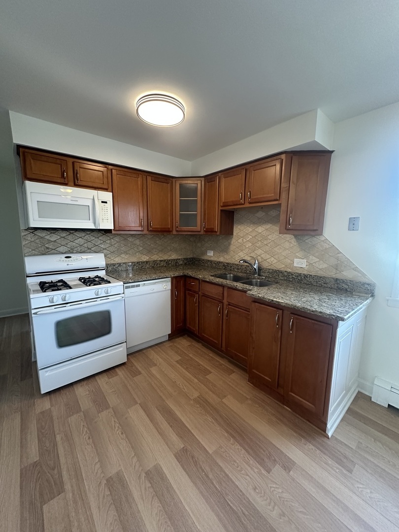 6653 W 63rd Street #2N, Chicago, IL 60638
