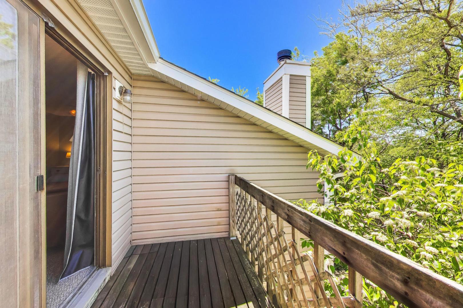 244 Coventry Court, Bloomingdale, IL 60108
