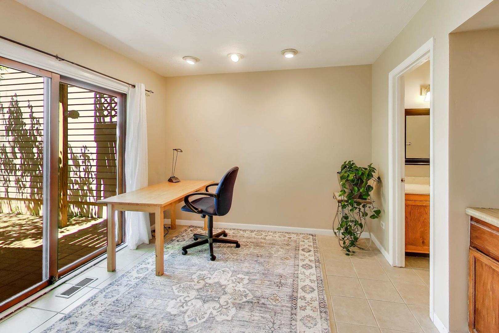 244 Coventry Court, Bloomingdale, IL 60108
