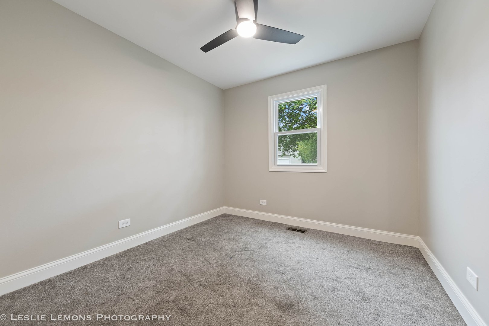 1416 Duquesne Avenue, Naperville, IL 60565
