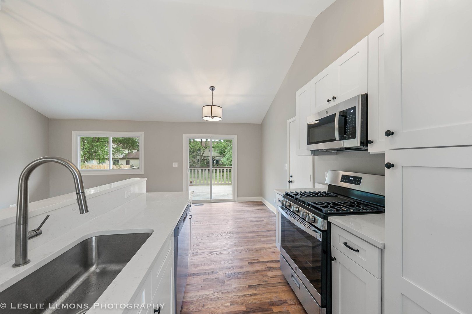 1416 Duquesne Avenue, Naperville, IL 60565