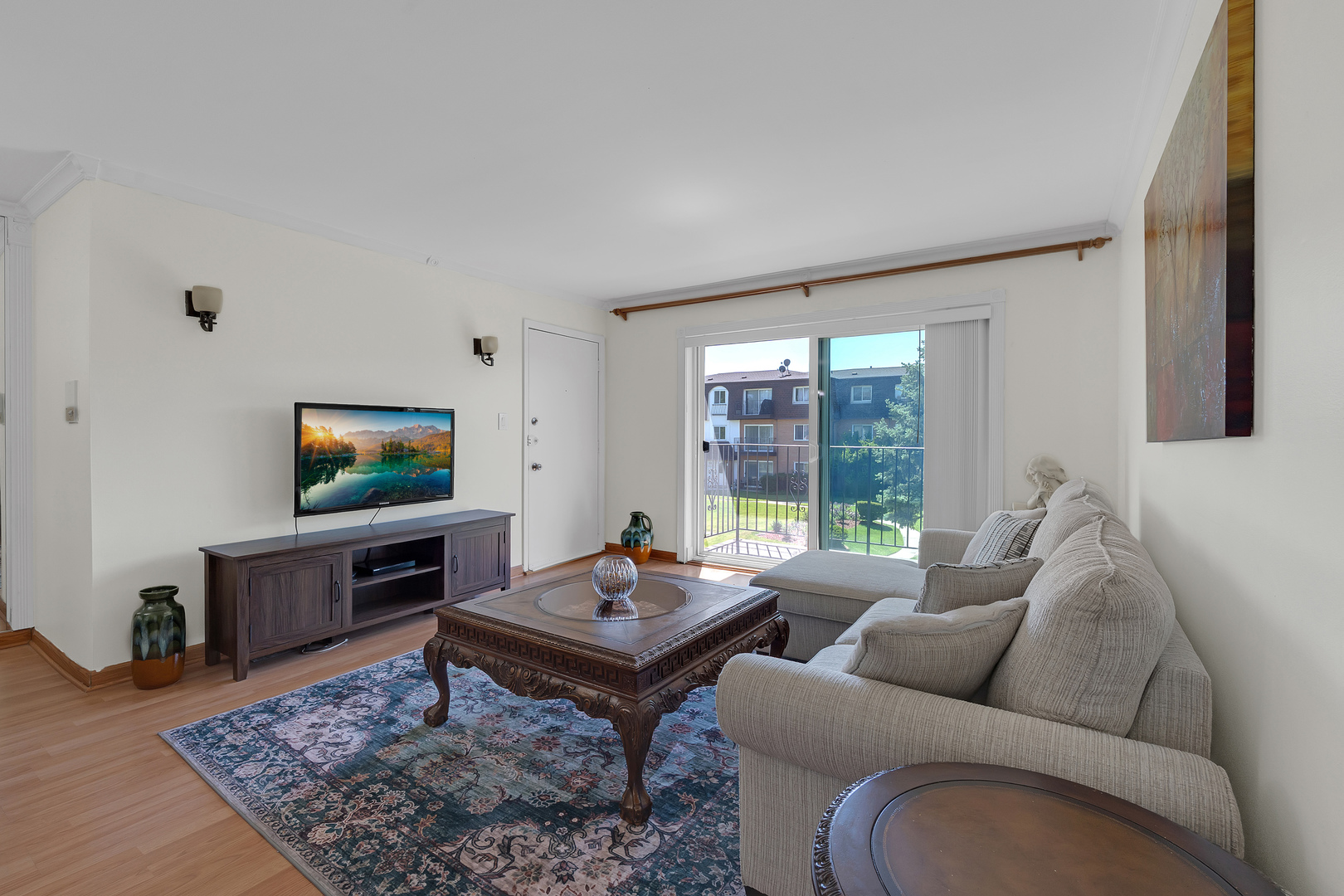 9480 Bay Colony Drive #2N, Des Plaines, IL 60016