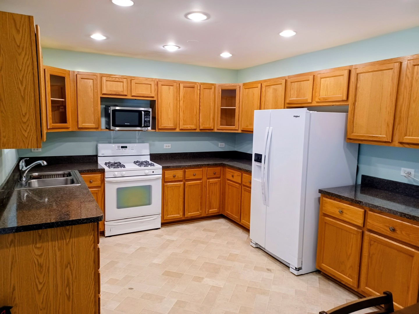 0N537 Sunset Avenue, West Chicago, IL 60185