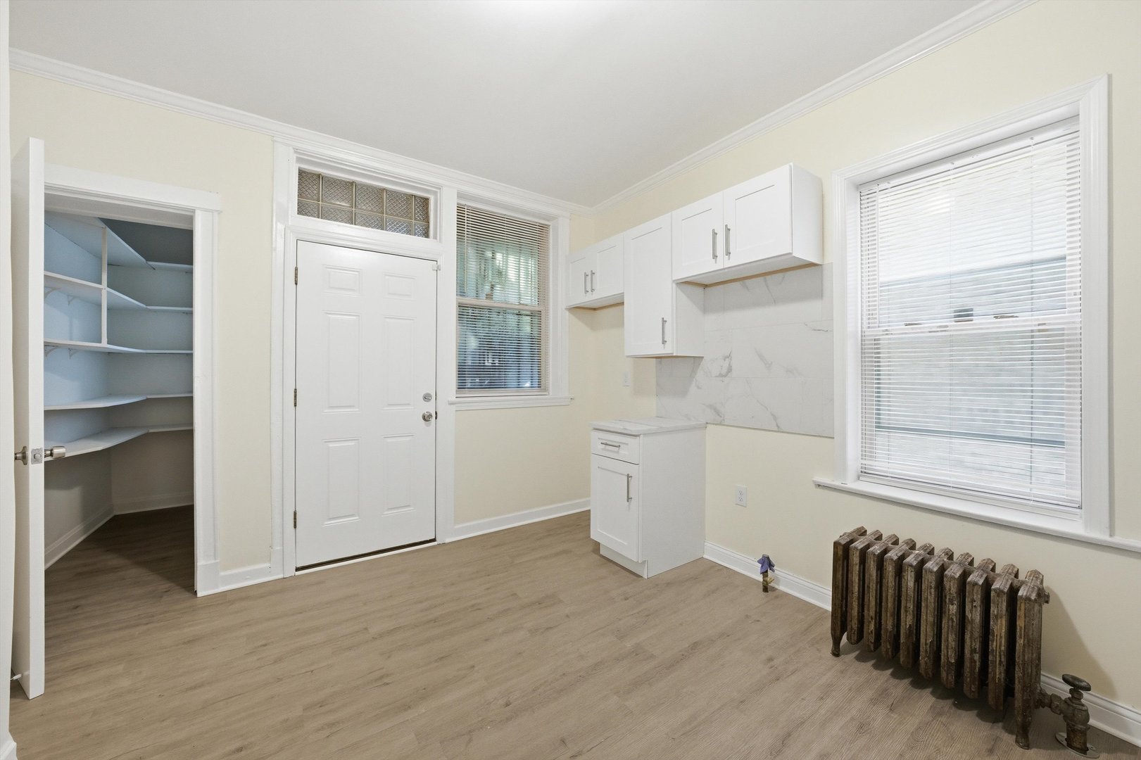 6923 S Sangamon Street, Chicago, IL 60621