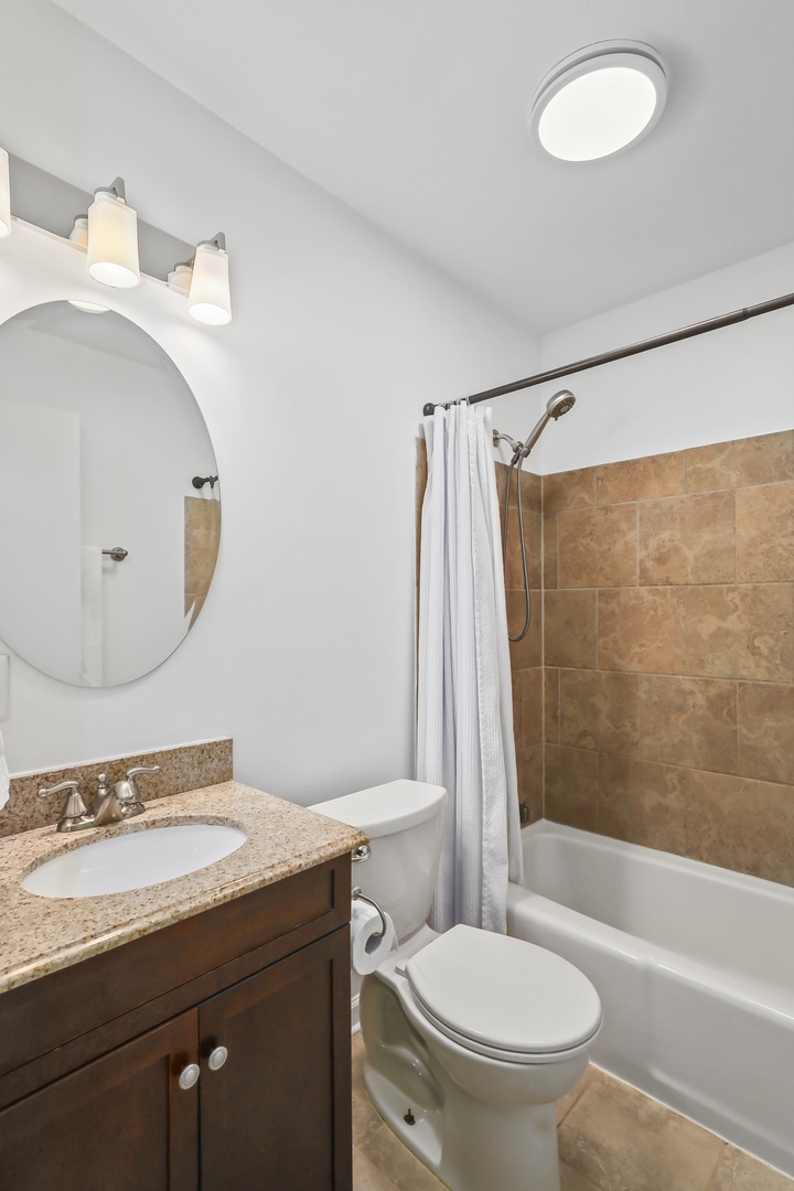 30W111 Bruce Lane, Naperville, IL 60563