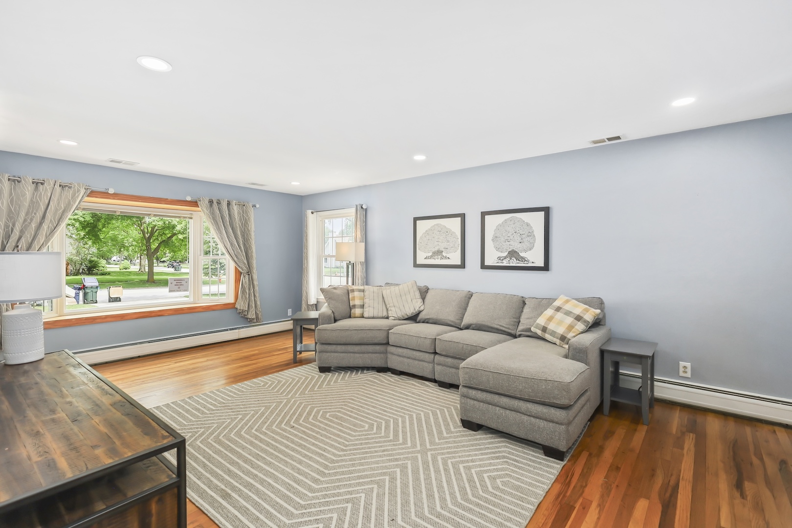 30W111 Bruce Lane, Naperville, IL 60563