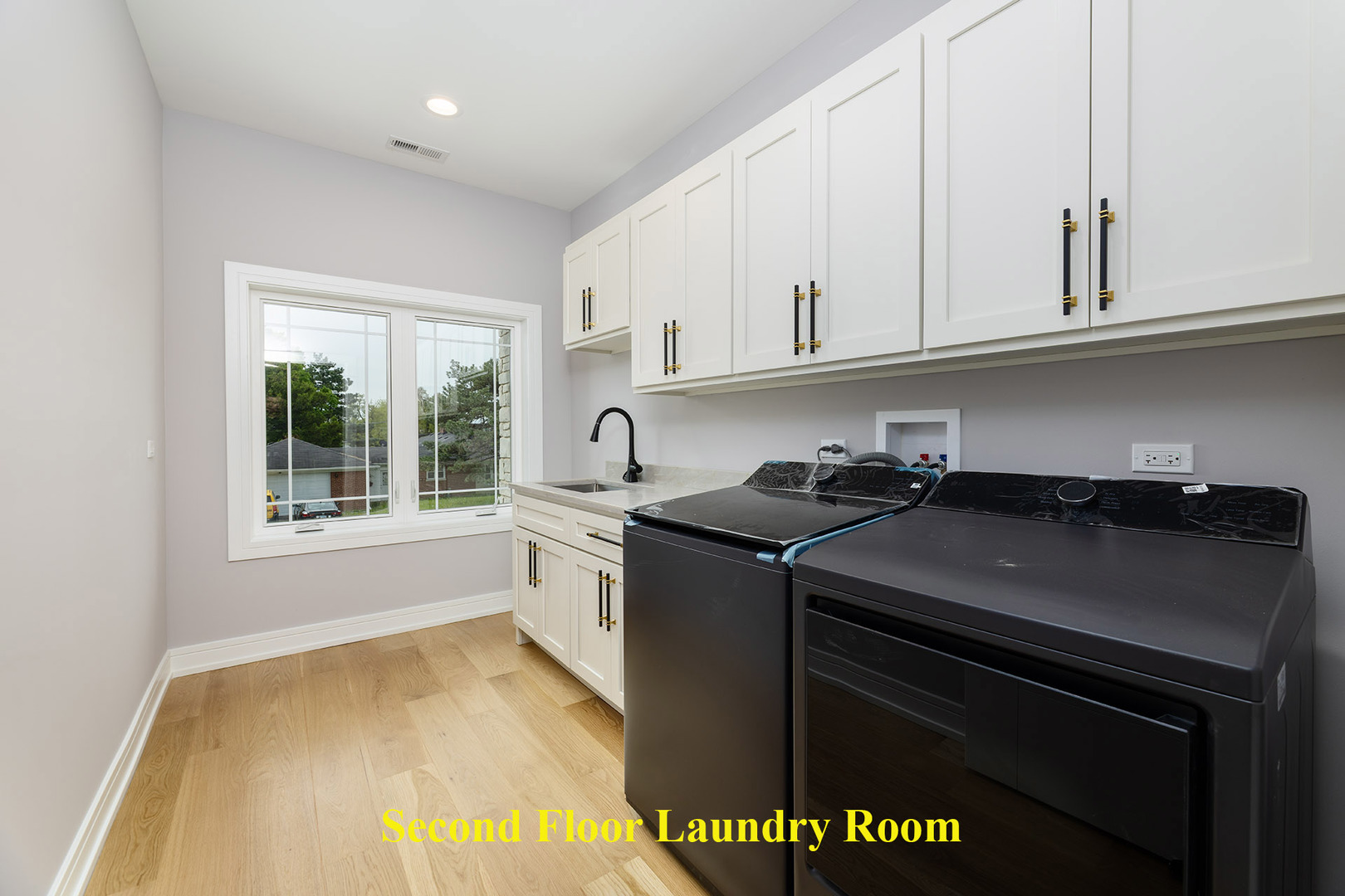 8348 W Farragut Avenue, Norridge, IL 60706