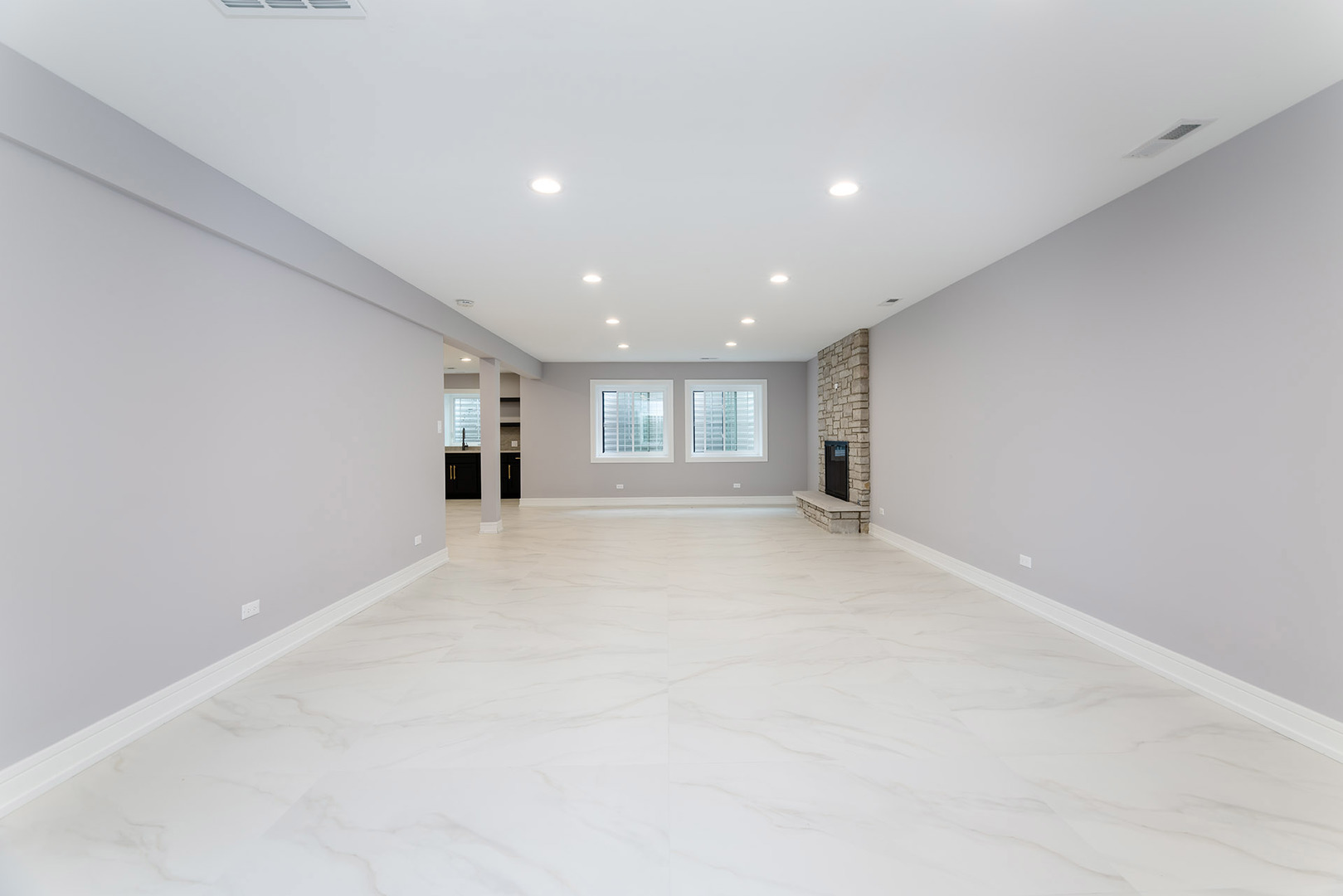 8348 W Farragut Avenue, Norridge, IL 60706