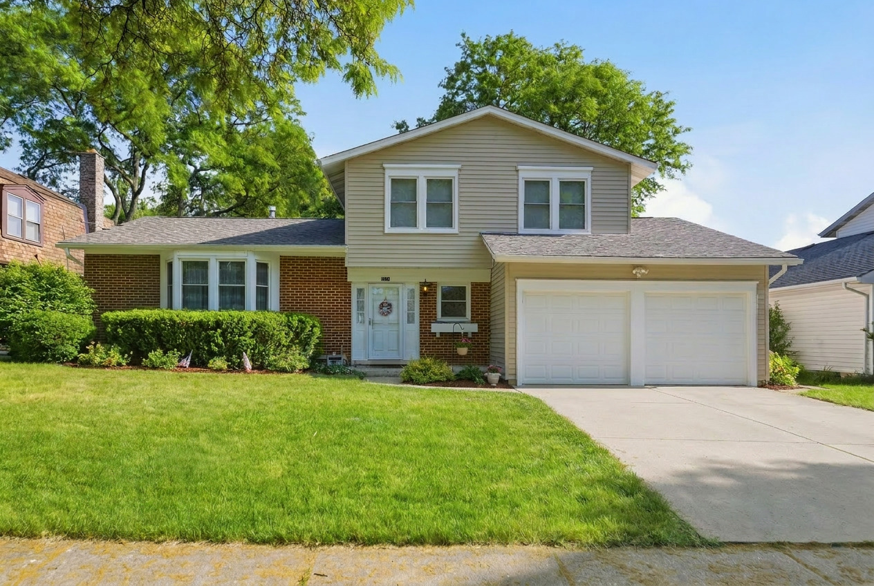 1511 Lexington Lane, Downers Grove, IL 60516