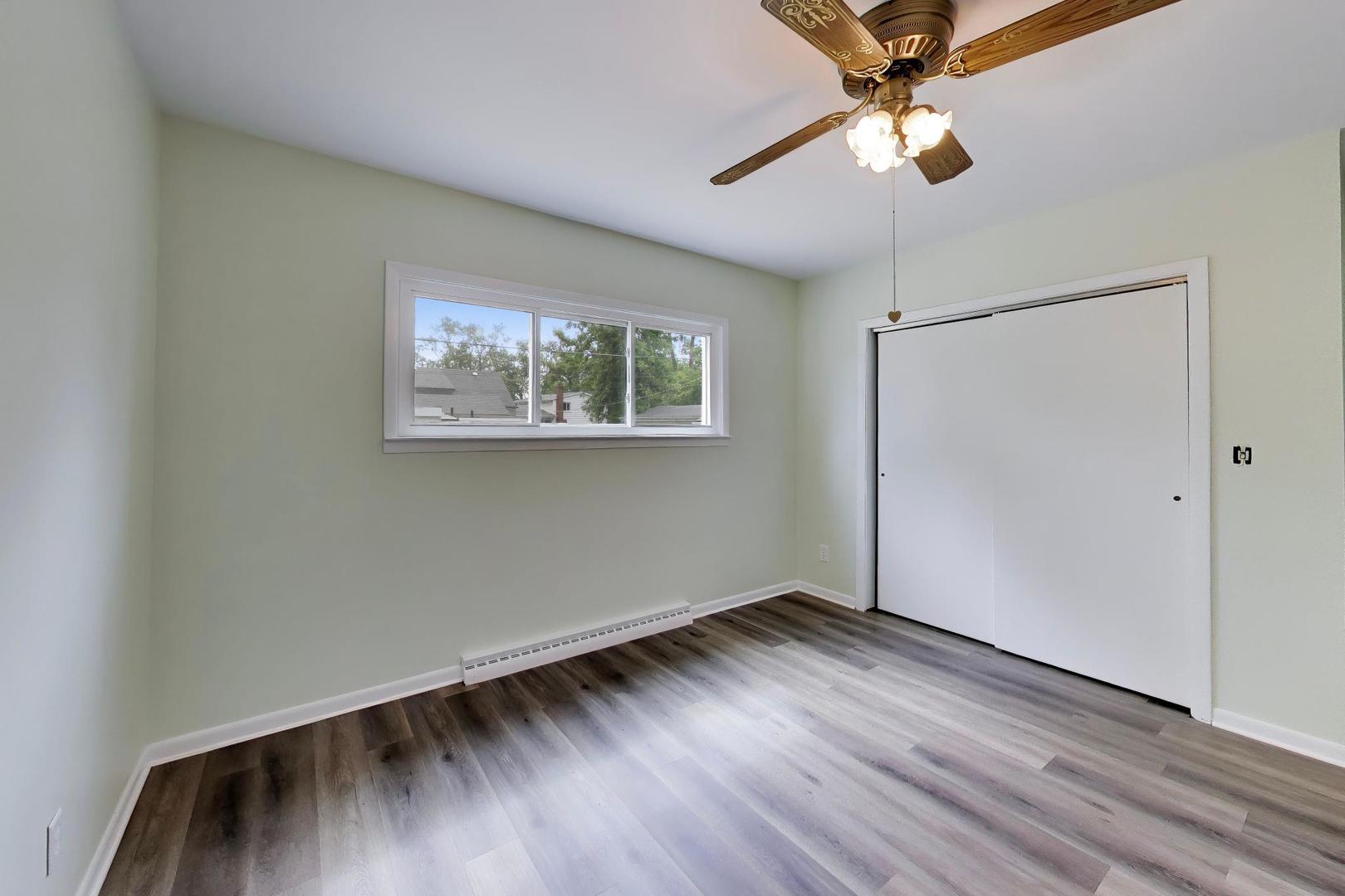 714 W Memorial Road, Bensenville, IL 60106