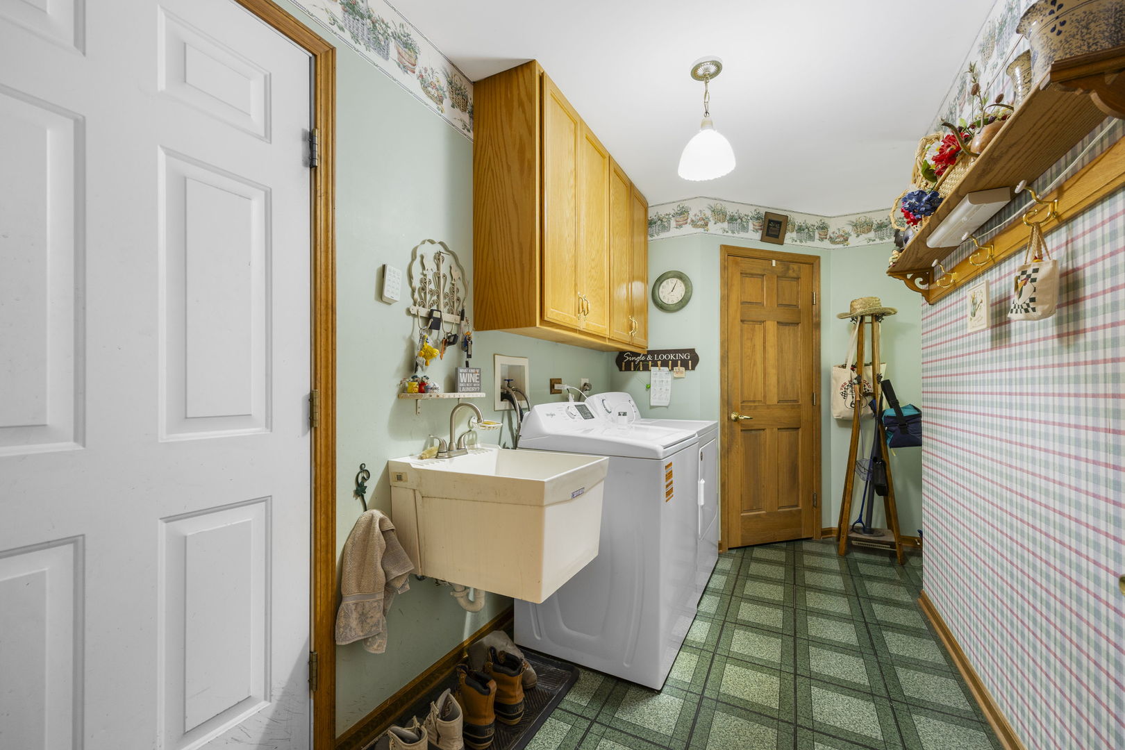 2659 Hoddam Road, Naperville, IL 60564