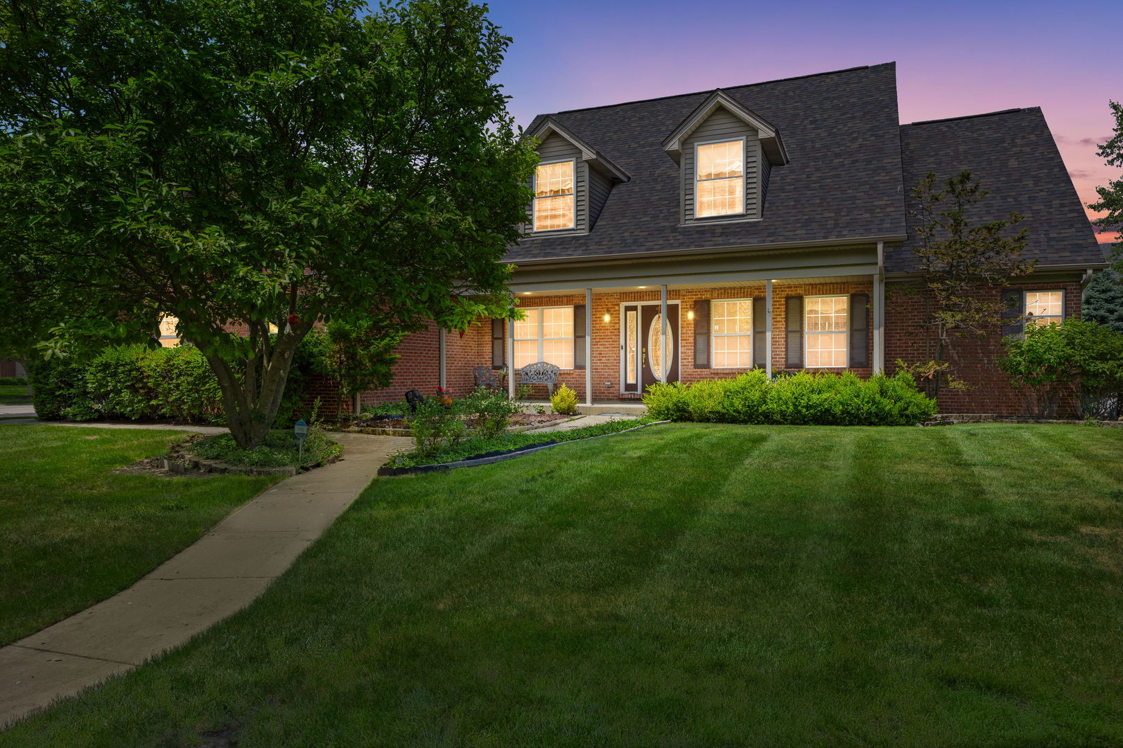 2659 Hoddam Road, Naperville, IL 60564