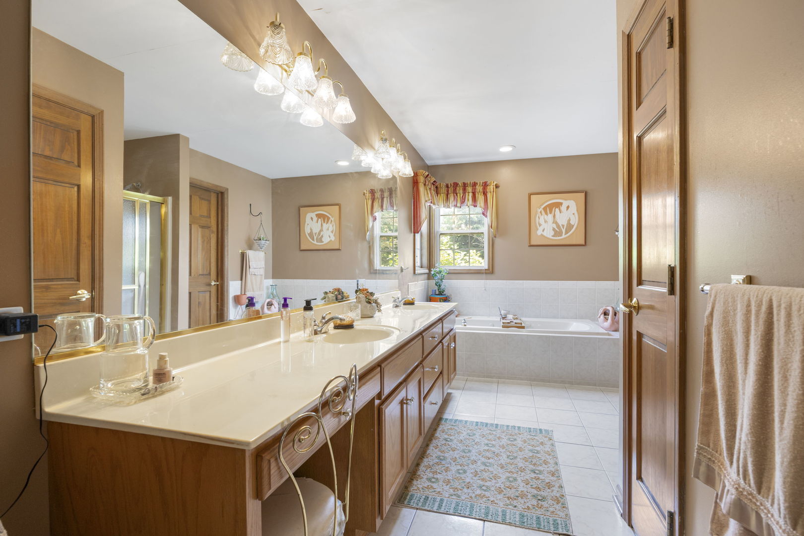 2659 Hoddam Road, Naperville, IL 60564