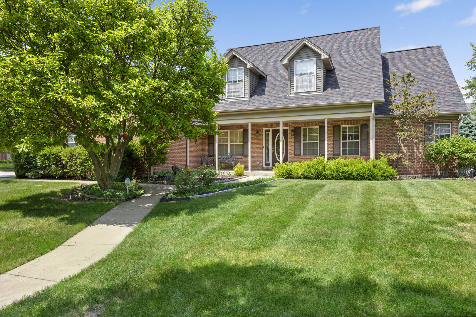 2659 Hoddam Road, Naperville, IL 60564
