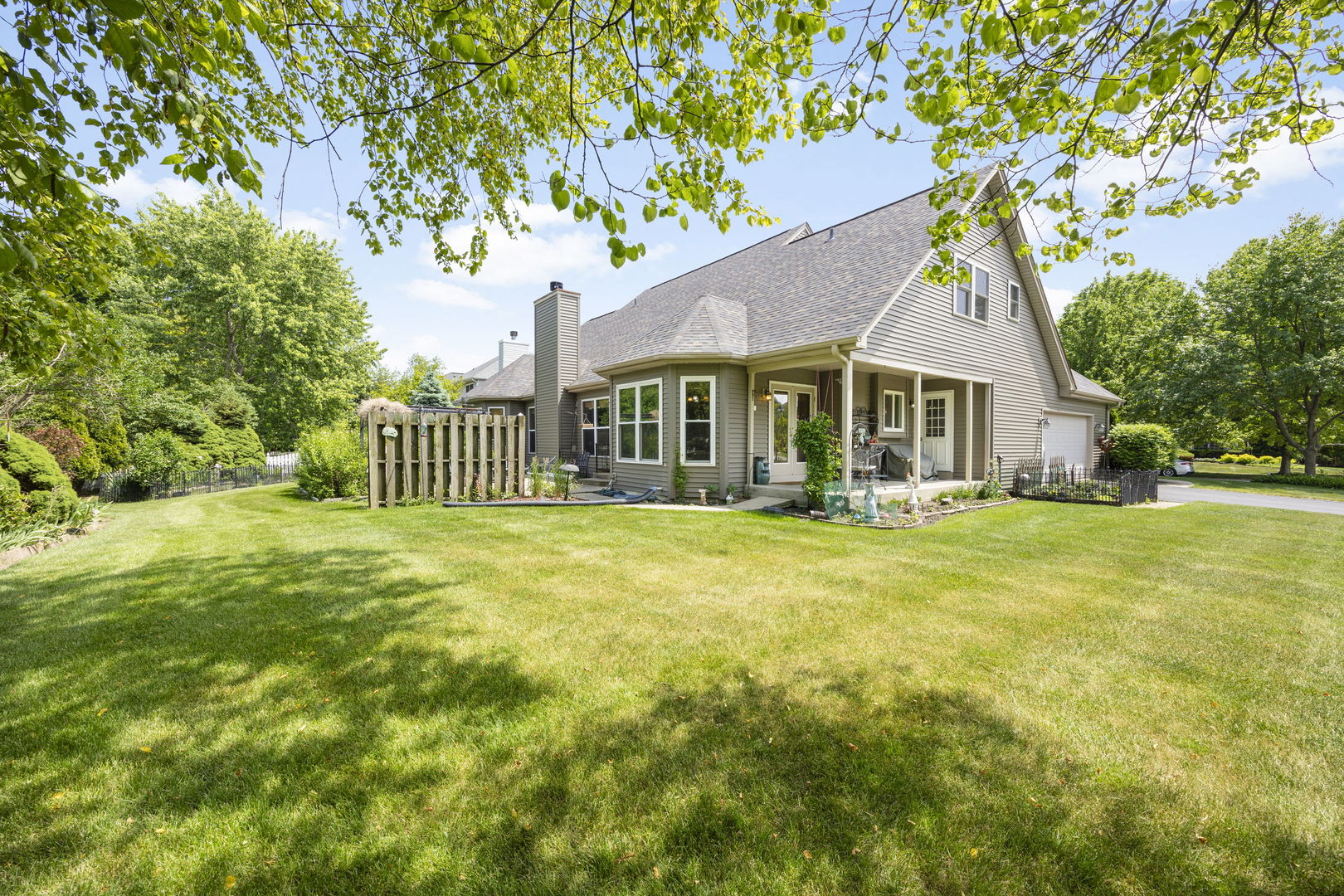 2659 Hoddam Road, Naperville, IL 60564
