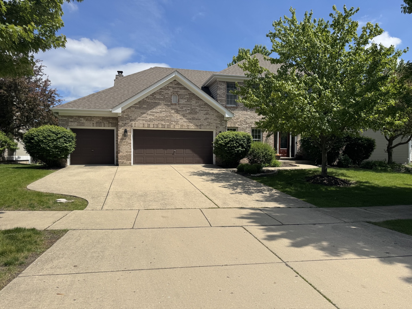 2236 Stowe Circle, Naperville, IL 60564