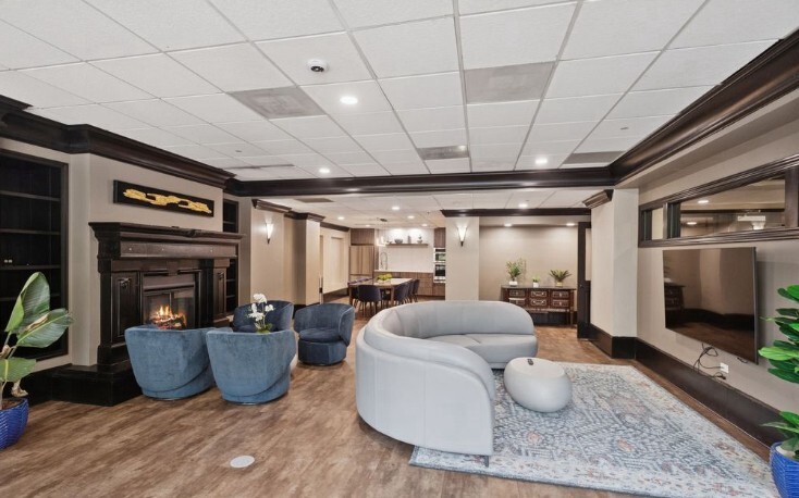 10 E Ontario Street #905, Chicago, IL 60611