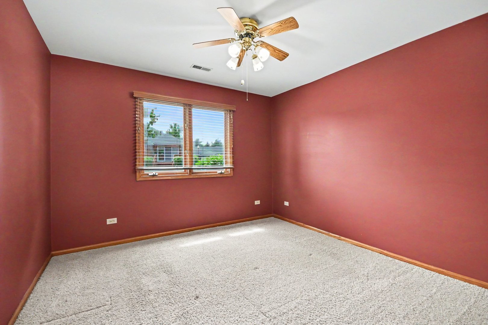 27114 S Quiet Oak Lane, Crete, IL 60417